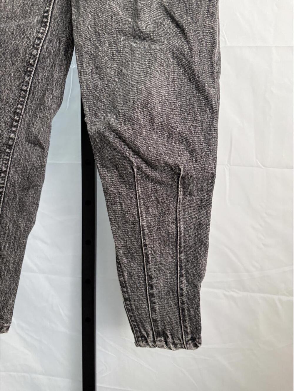 Women's 80s Black Washed Jeans with Tapered Ankle Barrel Jeans 28.5"x28" - Picture 3 of 9